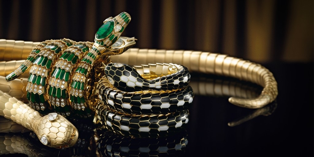 A Deep Dive into the World of Luxury Jewellery Brands
